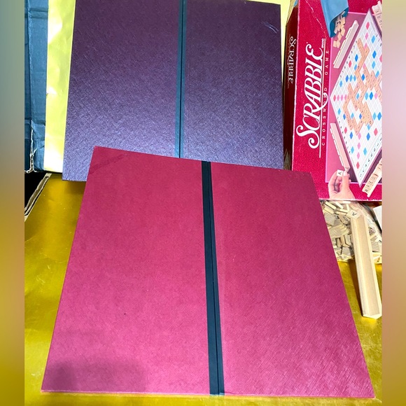 SCRABBLE VTG 1989 CROSSWORD PUZZLE GAME (2) GAME BOARDS & SETS OF TILES, 5 RACKS - Picture 16 of 16